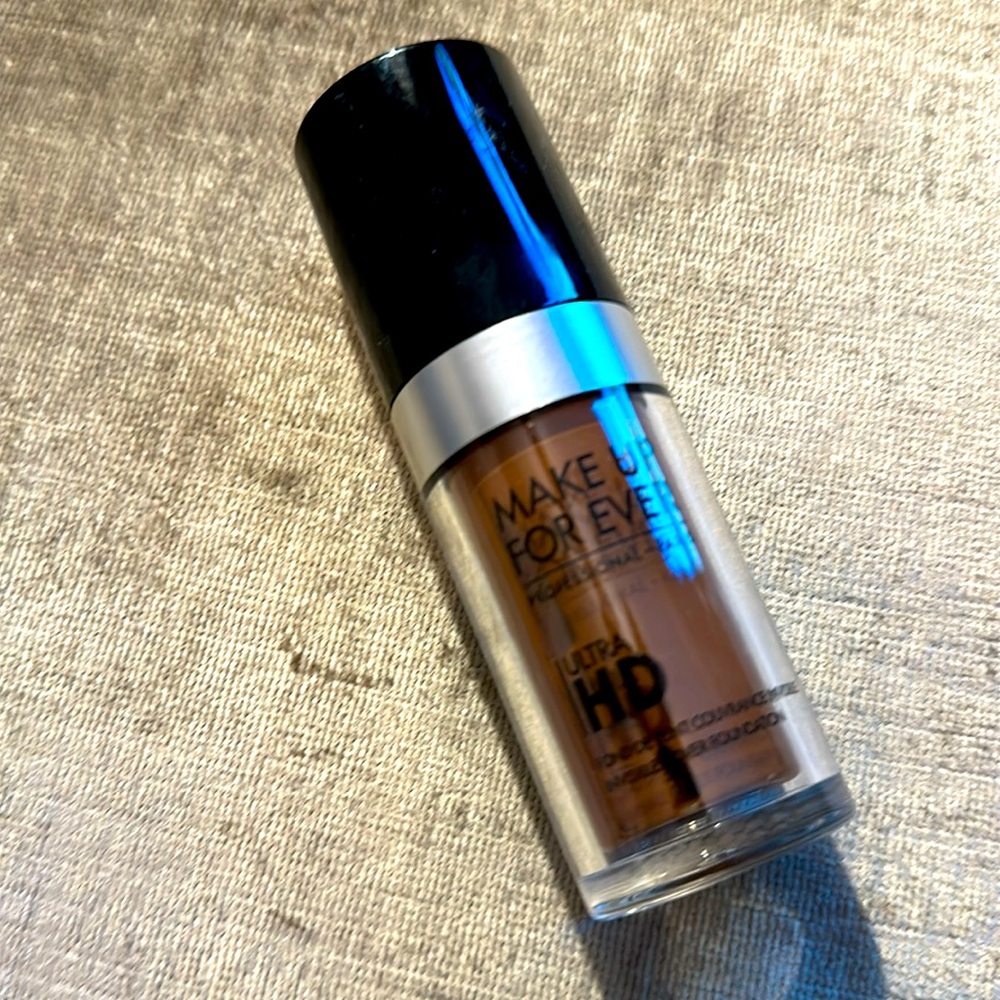 New MAKE UP FOR EVER ULTRA HD FOUNDATION -NO BOX! Color Y533